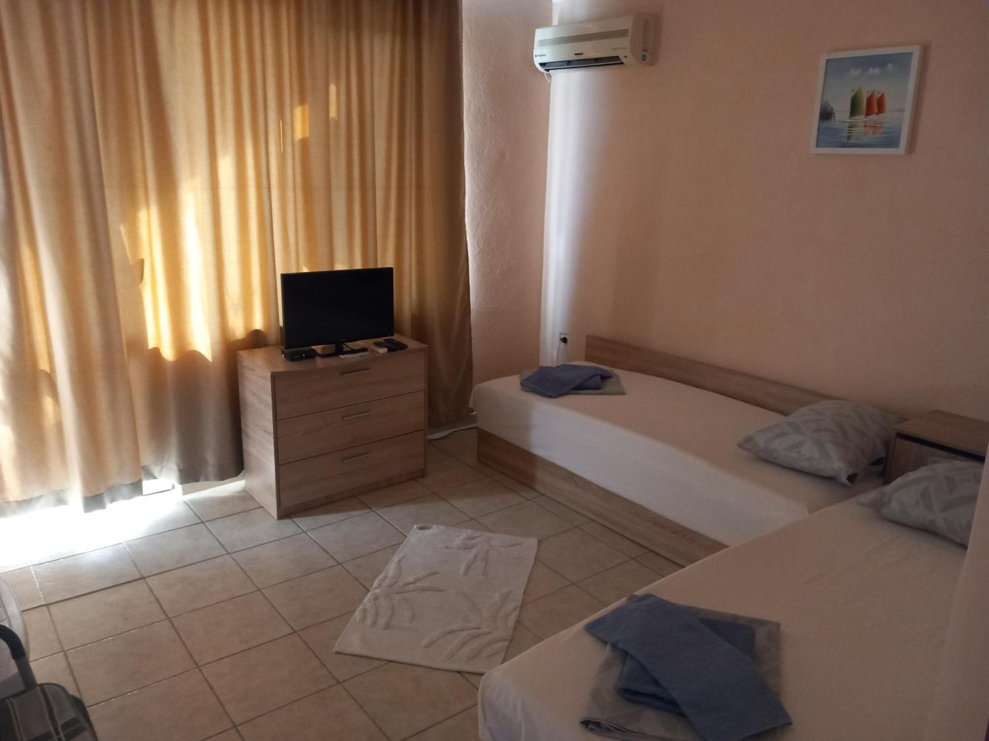 Къща За Гости Семейство Маврови Otel Rezovo Dış mekan fotoğraf