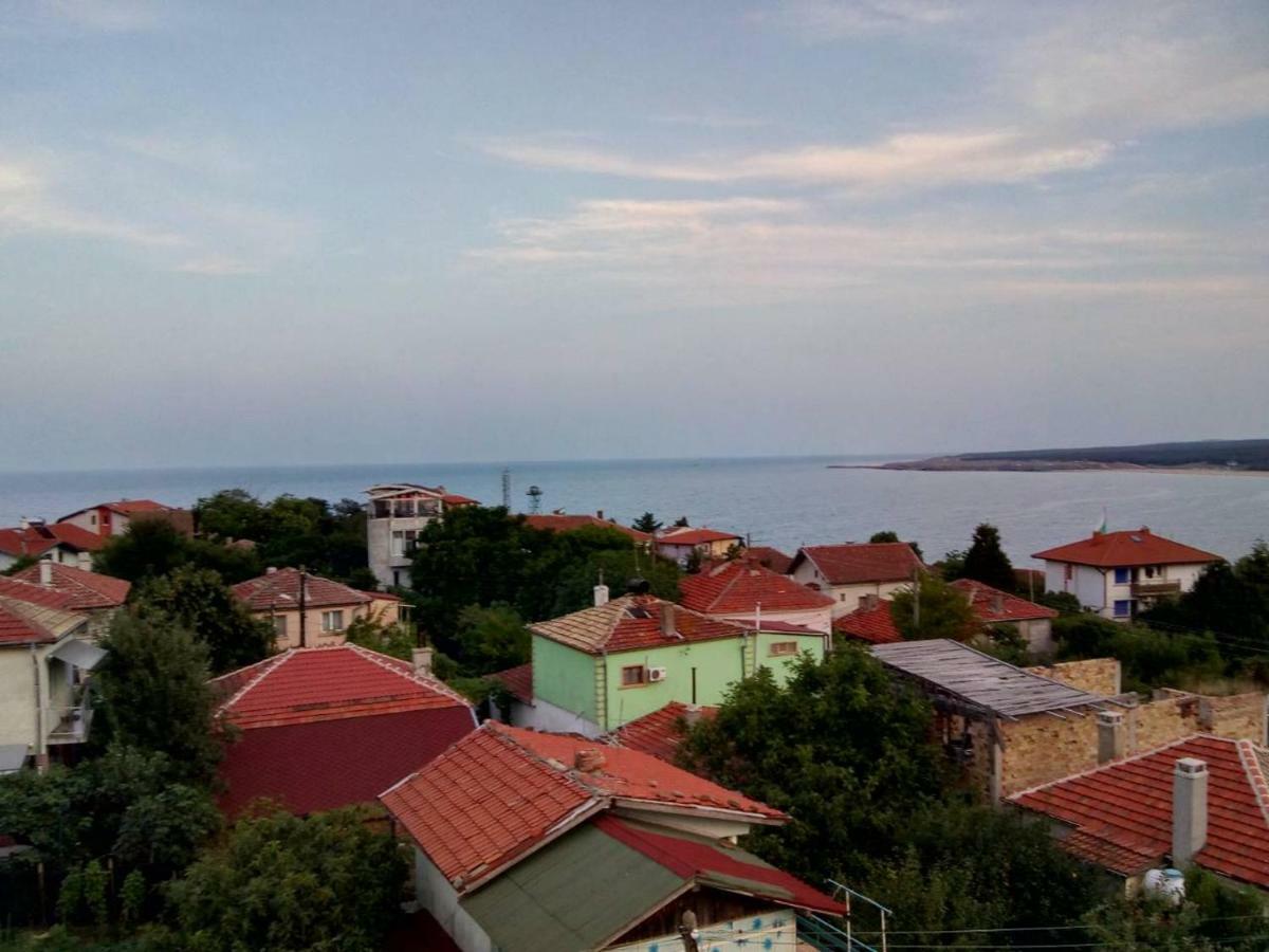 Къща За Гости Семейство Маврови Otel Rezovo Dış mekan fotoğraf